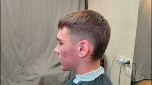 стрижка мужская, коррекция спустя почти 2 месяца