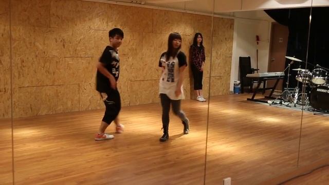 Danc8ing - Trouble Maker (JS & HyunA) смотреть онлайн
