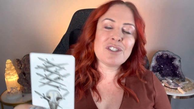 Aries TAROT "Say HELLO to the NEW YOU!" January 2022 смотреть онлайн