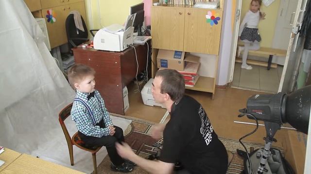 Фотосъёмка детей в детском саду. Фотосъёмка детей на шаблоны. смотреть онлайн