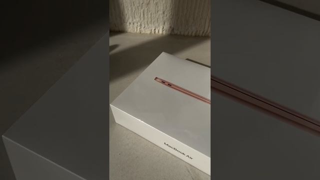 MacBook Air 13 по самым низким ценам в Краснодаре. Отправляем по всей стране смотреть онлайн