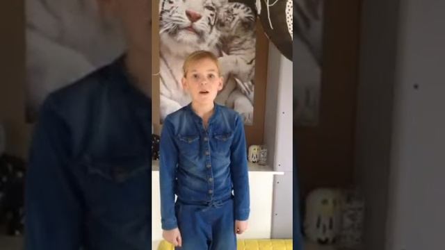 One Call Away. Kim de Vries смотреть онлайн