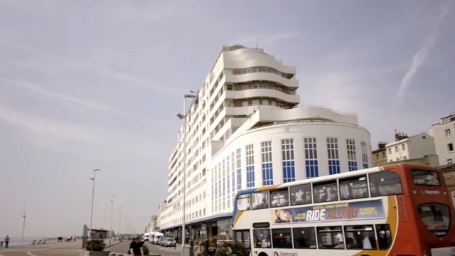 ENGLAND: Stunning Art Deco building (like a cruise ship) in HASTINGS #travel #england смотреть онлайн