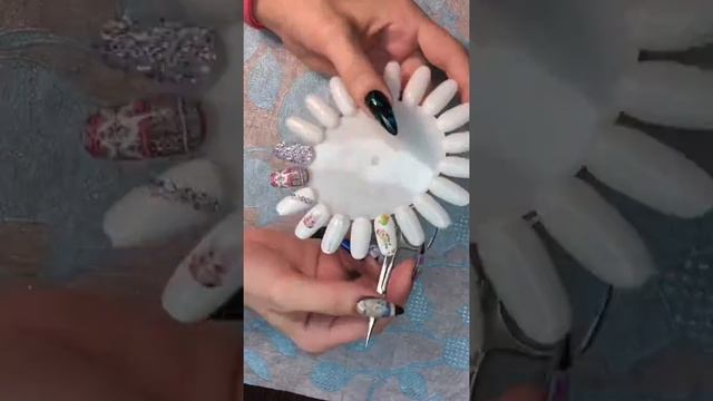 Лайфхак как приклеить типсы смотреть онлайн