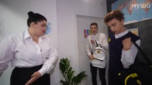 Муд Влад А4 демотиватор (Как пронести Телефон в Школу)