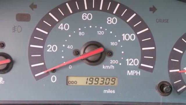 2002 Mitsubishi Galant Rochester MN Winona, MN #BS45424 SOLD смотреть онлайн