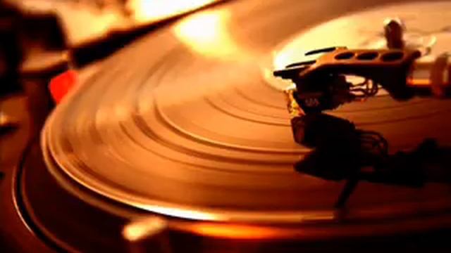 Hot Plate Vol. 2 - Hi-NRG / Disco Mix смотреть онлайн