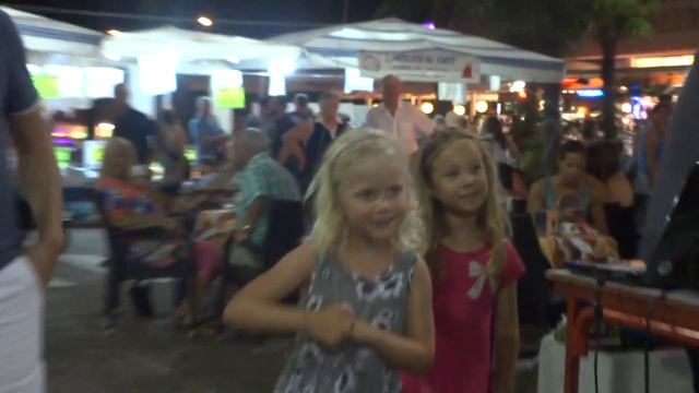 Rene - Strada facendo (karaoke) смотреть онлайн