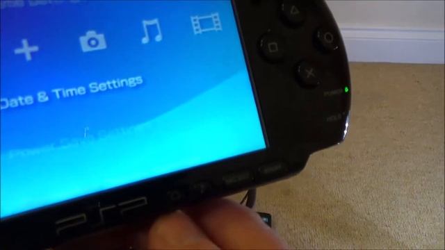 How to Connect a PSP 2000 / 3000 to a TV via AV смотреть онлайн