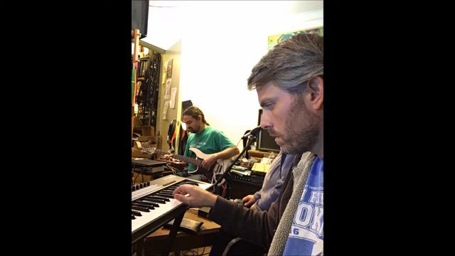 Alien Hypnotist Thanksgiving Rehearsal смотреть онлайн