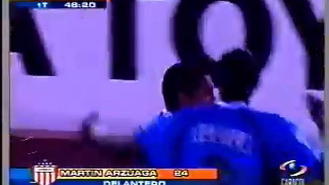 Golazo de Arzuaga Junior vs River Plate смотреть онлайн