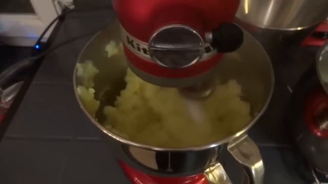 TOP5 : MEILLEUR ROBOT PÂTISSIER смотреть онлайн