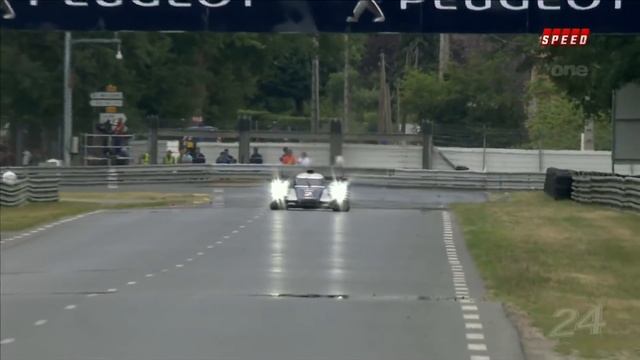 Final Lap of 24 Hours of Le Mans 2011 смотреть онлайн