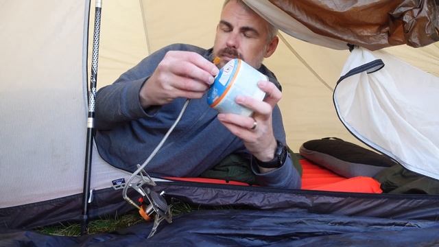 Solo Camping with unexpected thunder and rain | Lanshan 1 смотреть онлайн