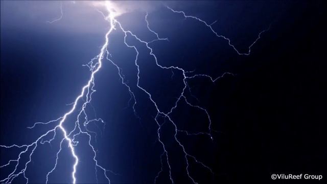 Rain and Thunder 8 hours / Work, Sleep, Study смотреть онлайн