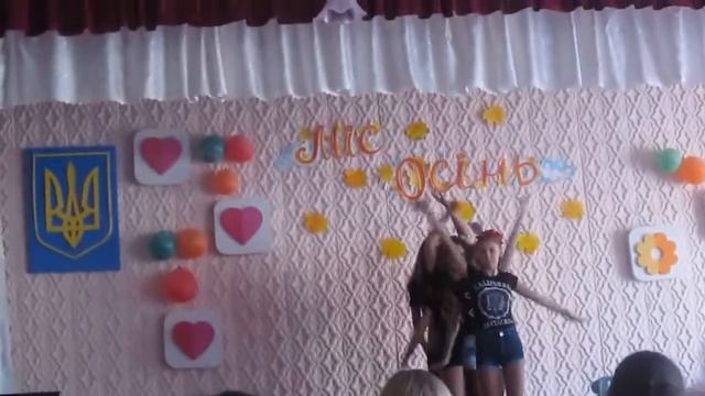 ONUKA – Vidlik , Apashe-No Twerk , Время и Стекло – Наверно потому что смотреть онлайн