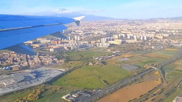 Decollo aereo da aeroporto di Catania - Fontanarossa смотреть онлайн