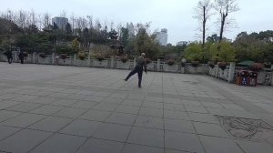 Транзитом через Китай, город Чэнду