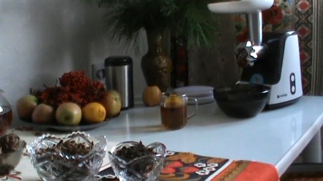 Рецепт вина из красной рябины!!!! Заварили осенний иван-чай!!!!!!!! смотреть онлайн