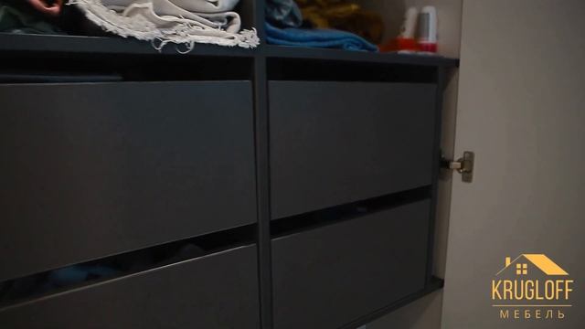 Распашной шкаф в комнату смотреть онлайн