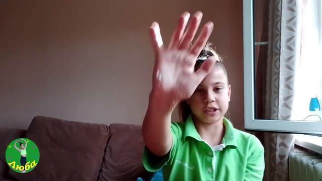 Кичка. Самая популярная прическа для спорта. Как сделать кичку - видео урок от Любы и Фантазеров. смотреть онлайн