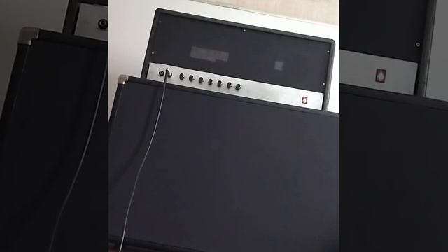 Distortion, no noise, no hiss. Дисторшн, не фонит, не шипит. смотреть онлайн