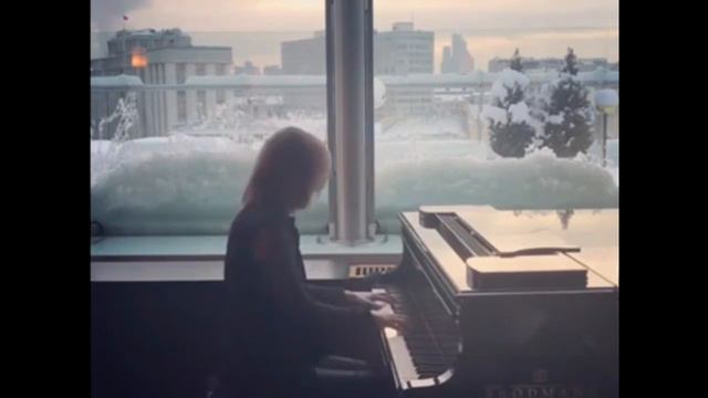 Yoshiki (X Japan) - Bohemian Rhapsody cover смотреть онлайн