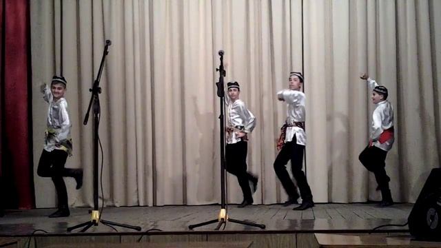 Крымско татарский ансамбль Джемиле. Андижанская смотреть онлайн