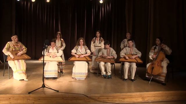 УЖ Я ЗОЛОТО ХОРОНЮ... смотреть онлайн