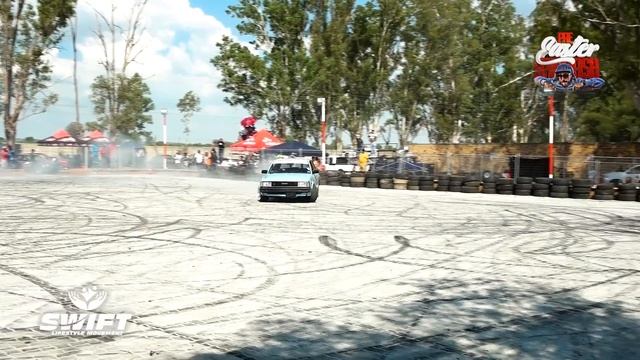 V8 KE70 Toyota Corolla Crazy BURNOUTS till tyre's POP смотреть онлайн