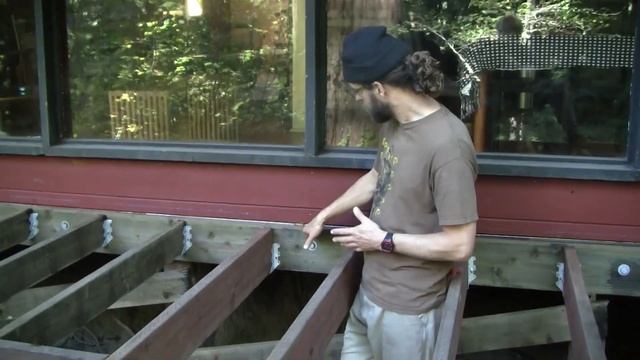 Trick to build an EXTRA Cantilevered Deck смотреть онлайн