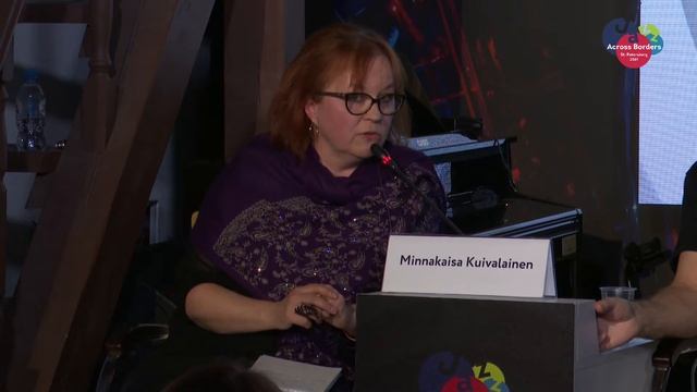 Панельная дискуссия «Как приучить аудиторию платить за билеты?» смотреть онлайн