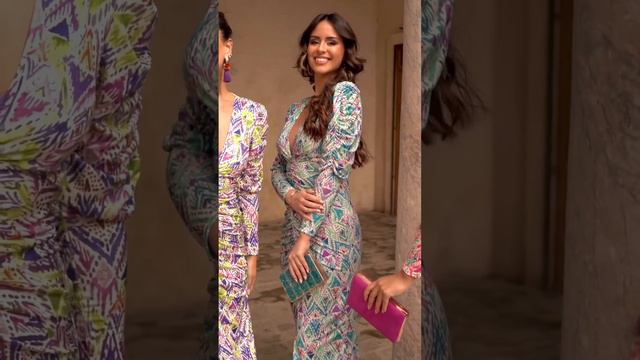 Vestido Daniela смотреть онлайн