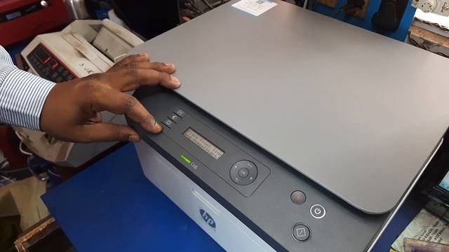 HP LASER MFP 136NW PRINTER Unboxing & Review IN HINDI !! смотреть онлайн