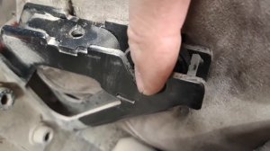 Как снять заднее сиденье на audi a6 c5