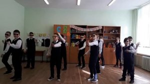 Танец на 8 марта от мальчиков 4 «Б» класса. Daddy PSY