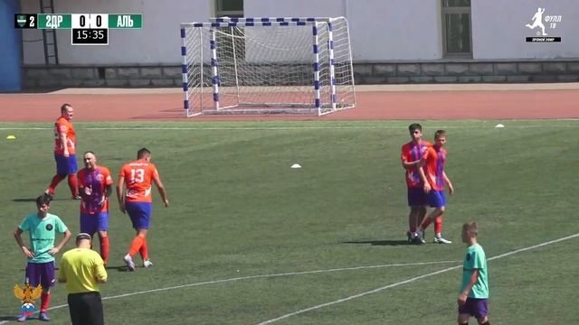 Как фамилия?!: Ямгуров Линар