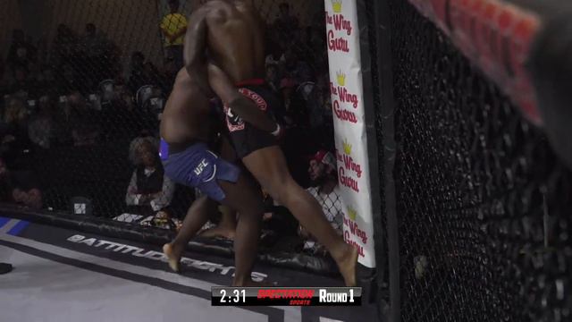 Rob Burgess vs Keith Dowell | Attitude MMA Fights 25 смотреть онлайн