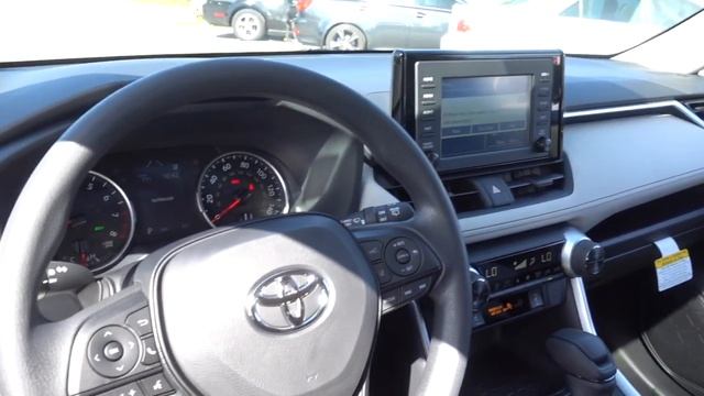 2019 Toyota Rav4 XLE Stock # 7930 - VIN JTMW1RFV9KD007930 смотреть онлайн