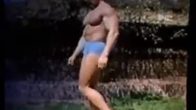 Молодой Arnold Schwarzenegger