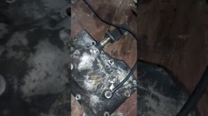 ремонт крышки МКПП Ниссан Атлас