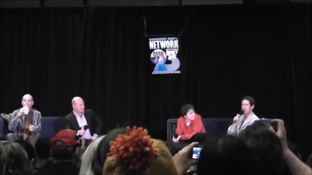 Paul McGann singing at Gallifrey One 23 смотреть онлайн