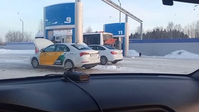 Открылась новая метановая заправка. Сколько у вас в городе АГНКС? смотреть онлайн