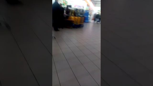 обзор на большой магазин смотреть онлайн