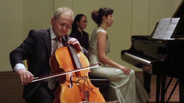 Debussy Sonata, Sibelius Malinconia, Ola Karlsson cello, Valeria Resjan piano смотреть онлайн