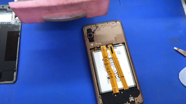 Samsung Galaxy A7 (2018 )  Disassembly |Teardown / SM-A750F