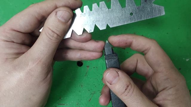 Как заточить резьбовой резец.