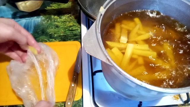 Картошка Фри дома в кастрюле Великий пост 36 день смотреть онлайн