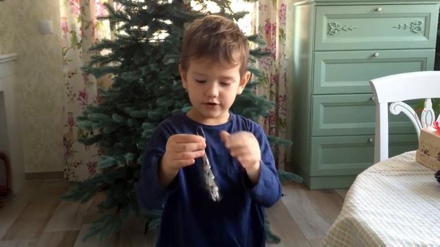 Украшаем ЁЛКУ на НОВЫЙ ГОД Много ИГРУШЕК ЧЕЛЛЕНДЖ для Детей Christmas Tree Decoration 2019 #2 смотреть онлайн