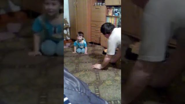 Танец деда и внука)) смотреть онлайн